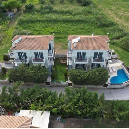 Aparthotel Santa Emelia Vassiliki Esterno foto