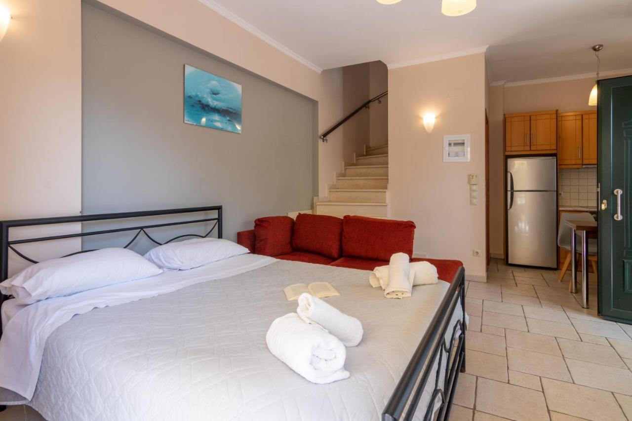 Aparthotel Santa Emelia Vassiliki Esterno foto