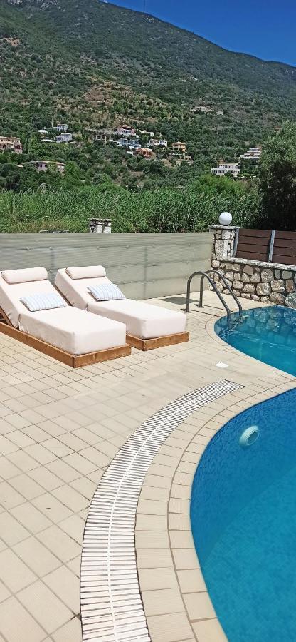Aparthotel Santa Emelia Vassiliki Esterno foto